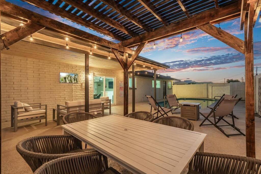 Vila Cozy-Perfect Location-Private Pool-Heat Optional- Spring Training-Gcu Phoenix Exteriér fotografie